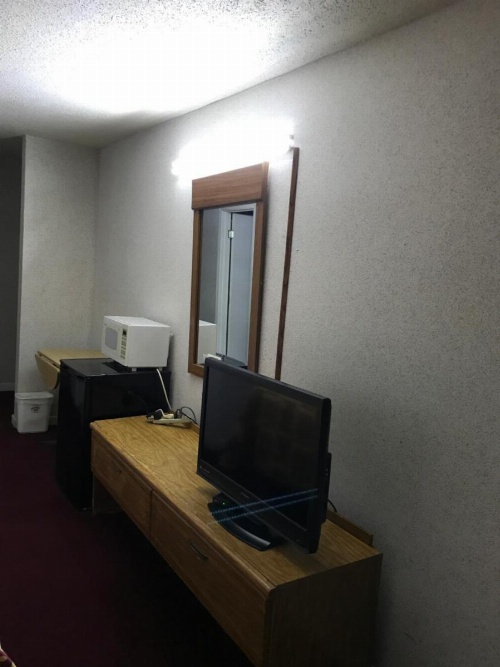 Economy Inn - Sweetwater image 5